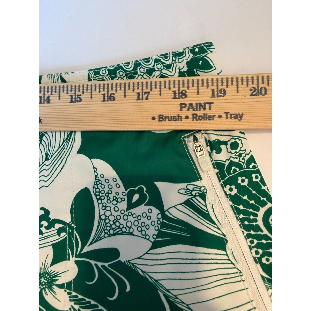 Talbots Green White Floral Skirt Womens Size 16 Golf Tennis Stretch Zip Pockets - Picture 10 of 10